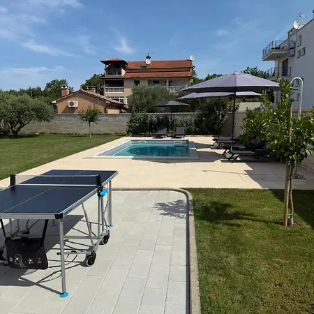Casa vacanze Tatjana Mit Pool