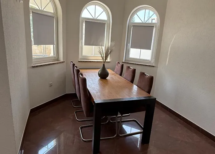 Feriehus Tatjana Mit Pool *