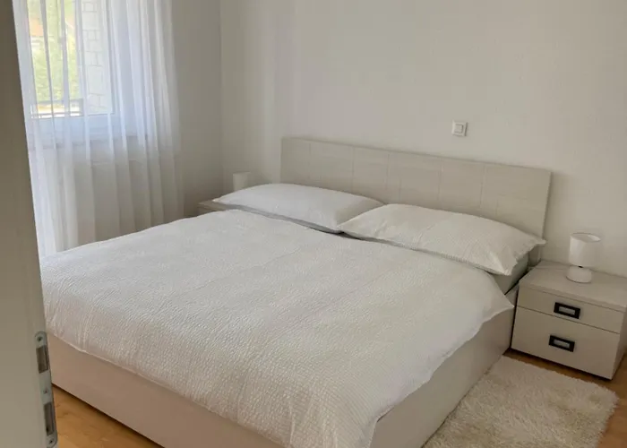 Tatjana Mit Pool Prázdninový dům *